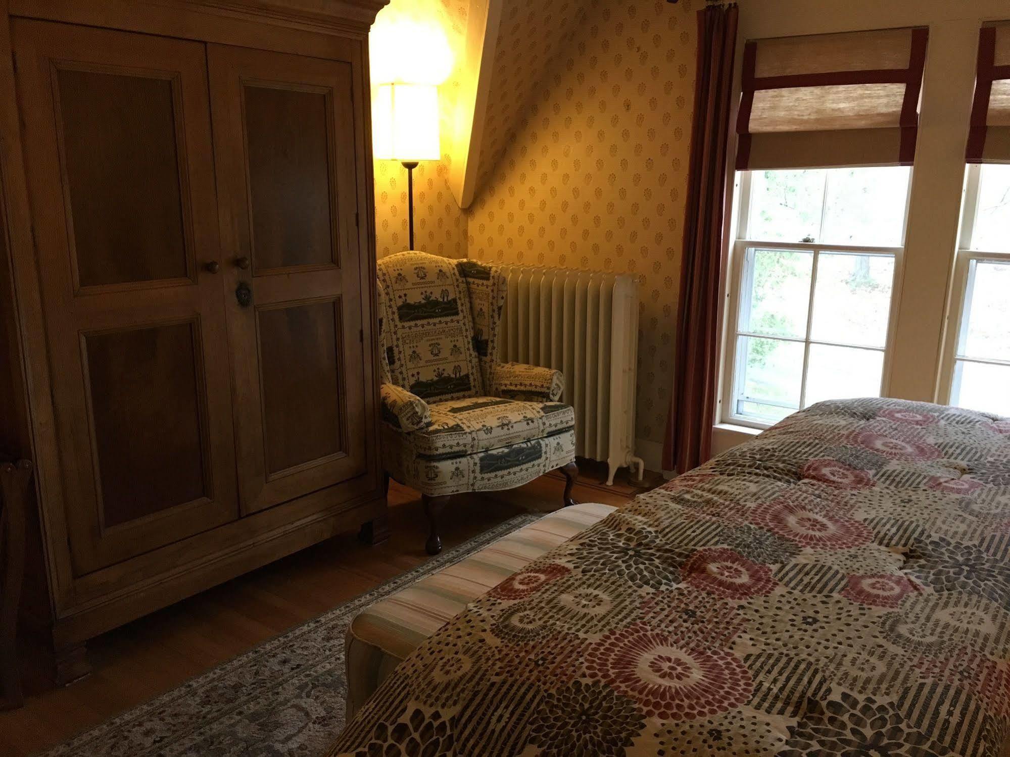 Dreamhouse Country Inn Bristol Екстер'єр фото
