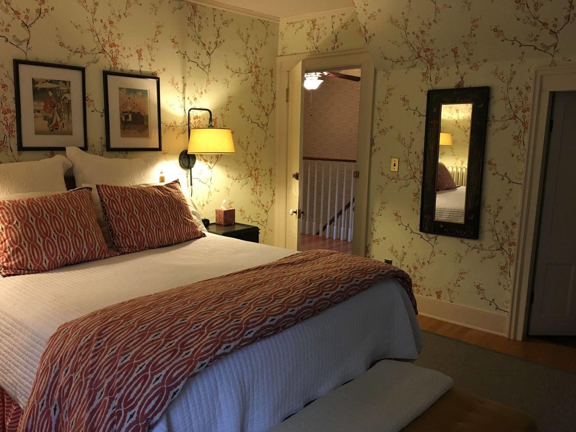 Dreamhouse Country Inn Bristol Екстер'єр фото